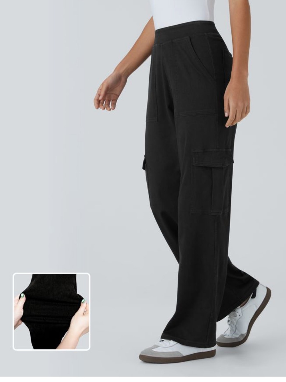 NWT Halara Flex Mid Rise Black Cargo Pockets Straight Leg Casual Jeans - Small